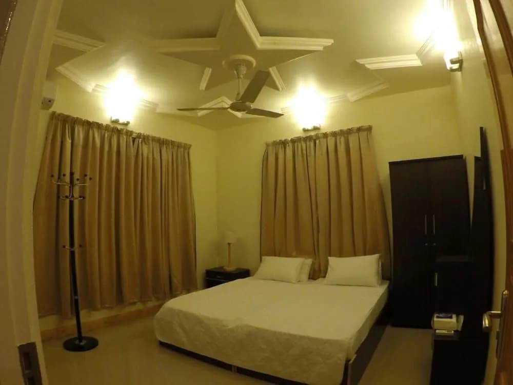 Fulhadhoo inn - main photo