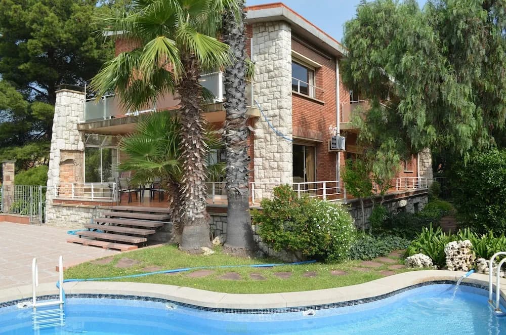 Bed&BCN Hills House - photo 11