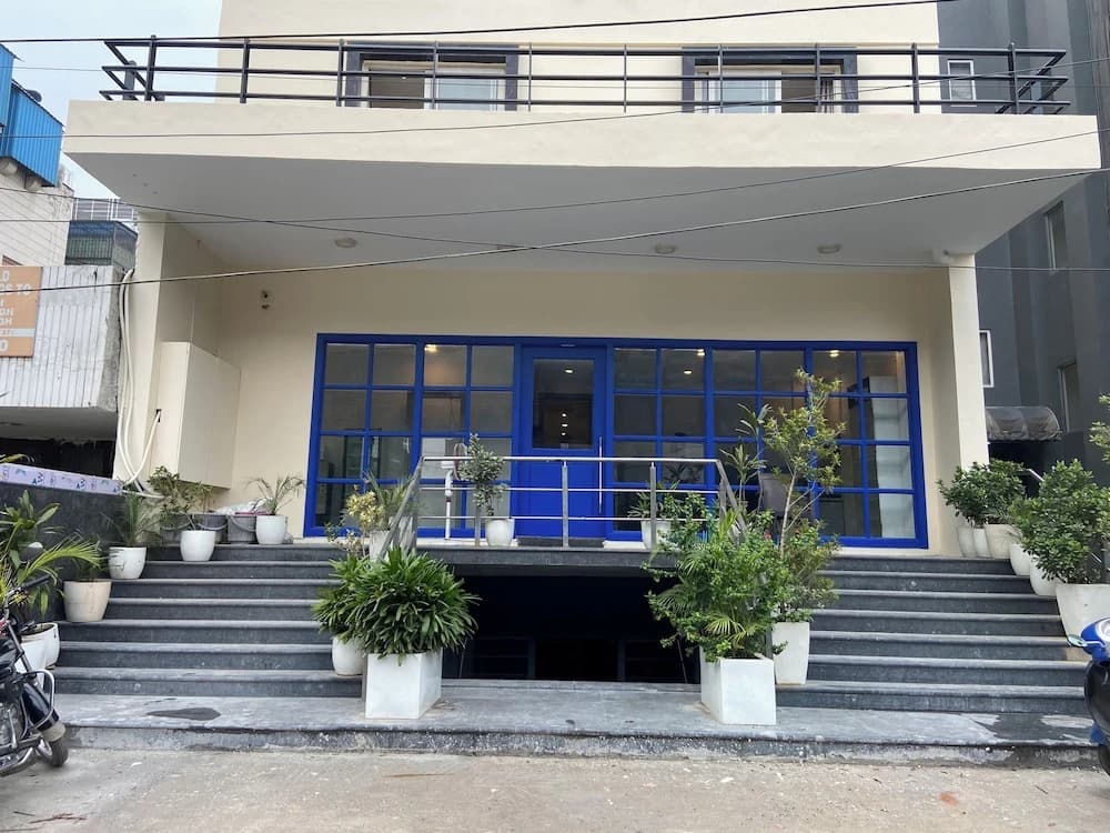 F9 Hotels - main photo