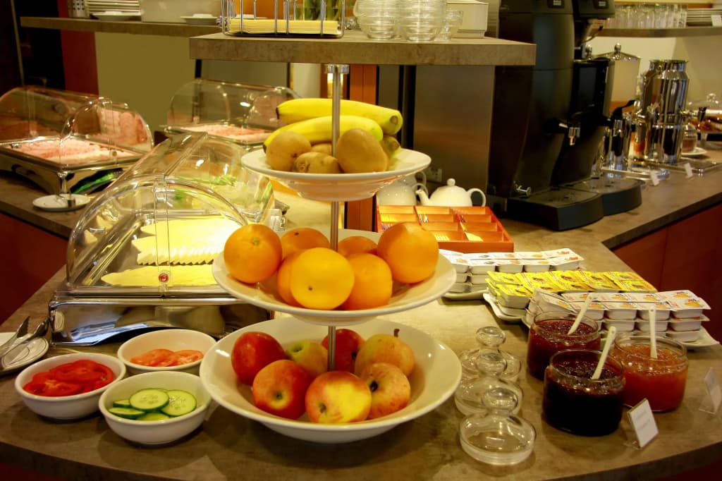 The Weekend Hotel - photo 12