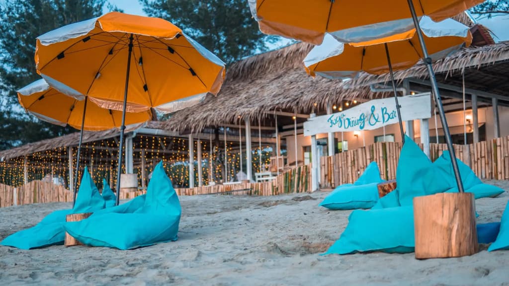 Cabana Retreat - Glamping - photo 10