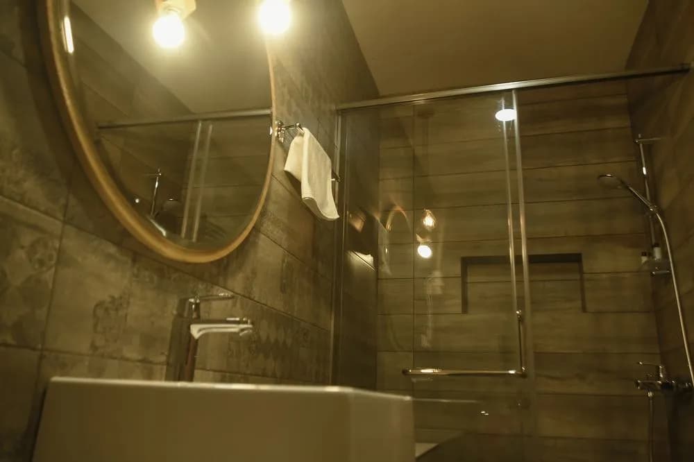 Crowns Hotel - photo 9