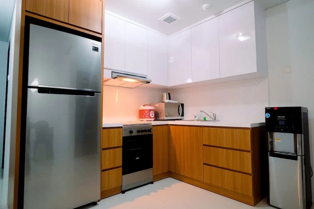 Simply 2BR Lexington Apartment - photo 19