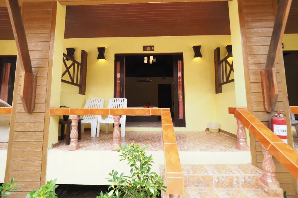 Lanta Paragon Bungalow - main photo
