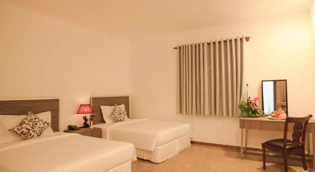 Den Long Do Hotel & Restaurant - photo 13