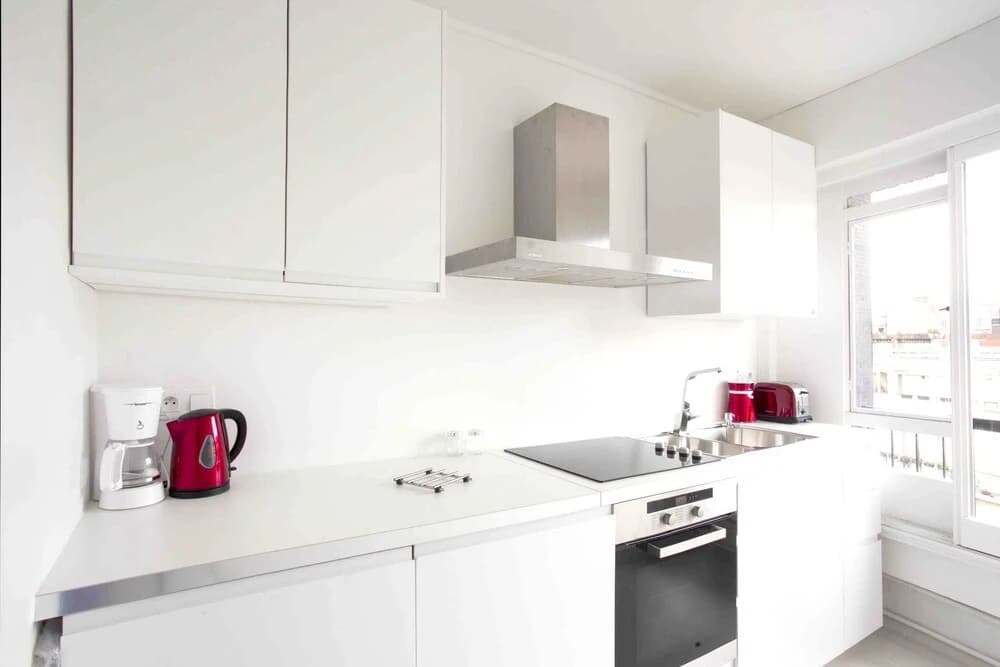 Apartment With one Bedroom in Paris, With Wonderful City View and Wifi - photo 10