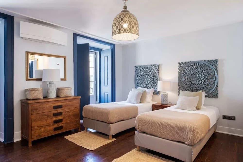 Bella Vista - Modern Classic in Heart of City - photo 3