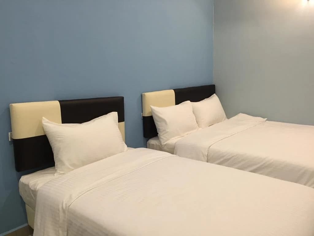 Sri Maluri Hotel - photo 9
