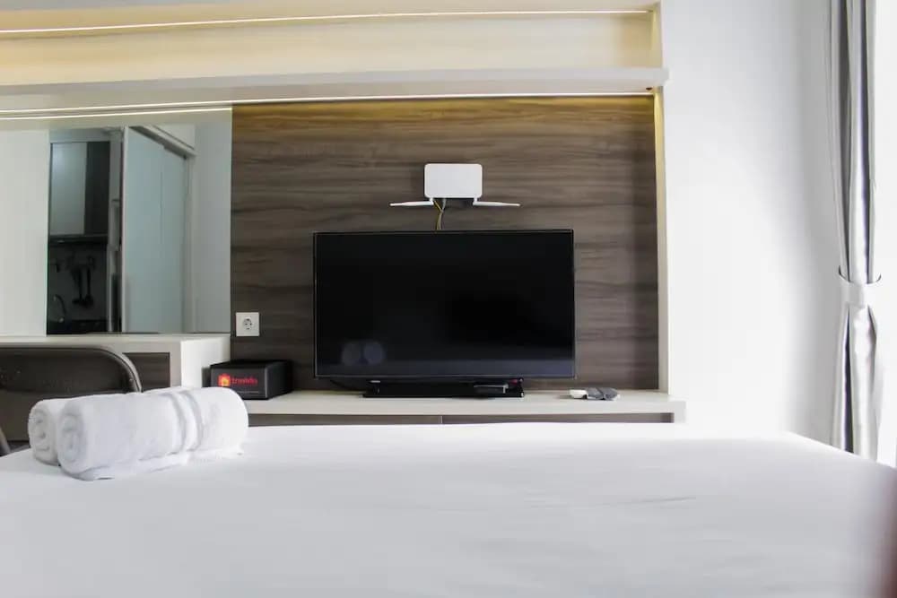 Comfy And Strategic Studio Signature Park Grande Apartment - main photo