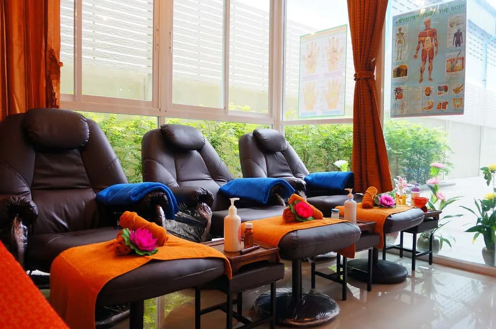 J Two S Pratunam Hotel - photo 14