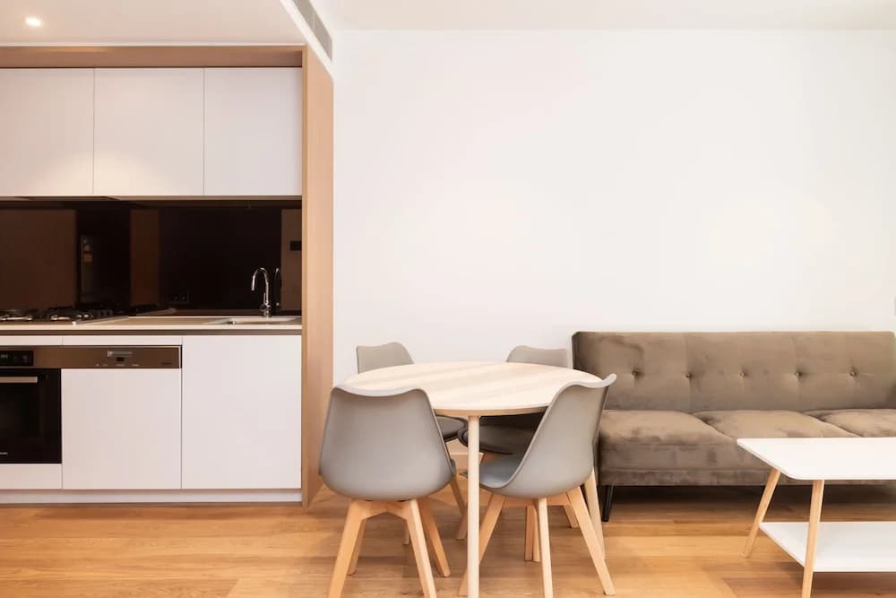 Modern Apartment in Darling Harbour - photo 13