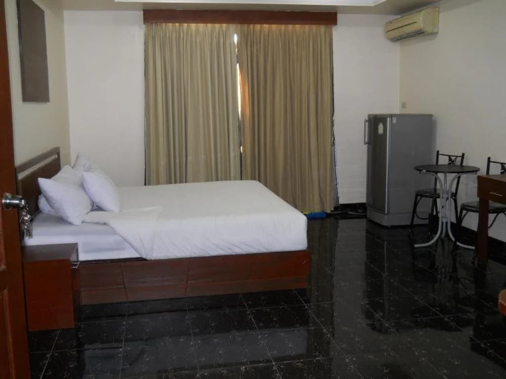 B-13 Motel - photo 4