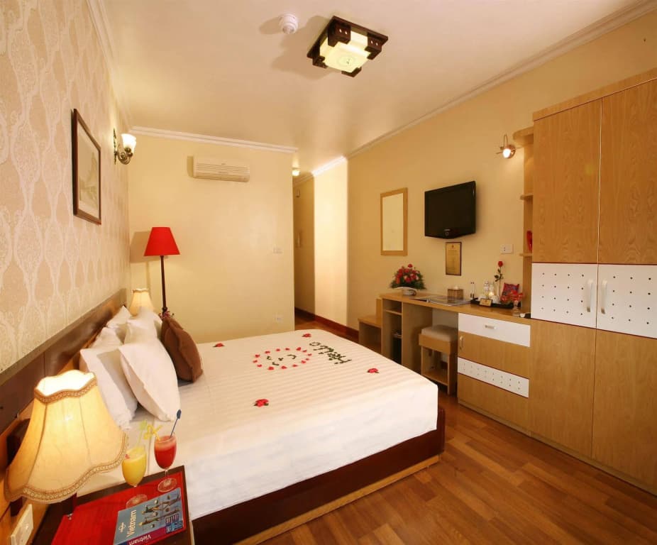Hanoi House Hotel & Travel - photo 5