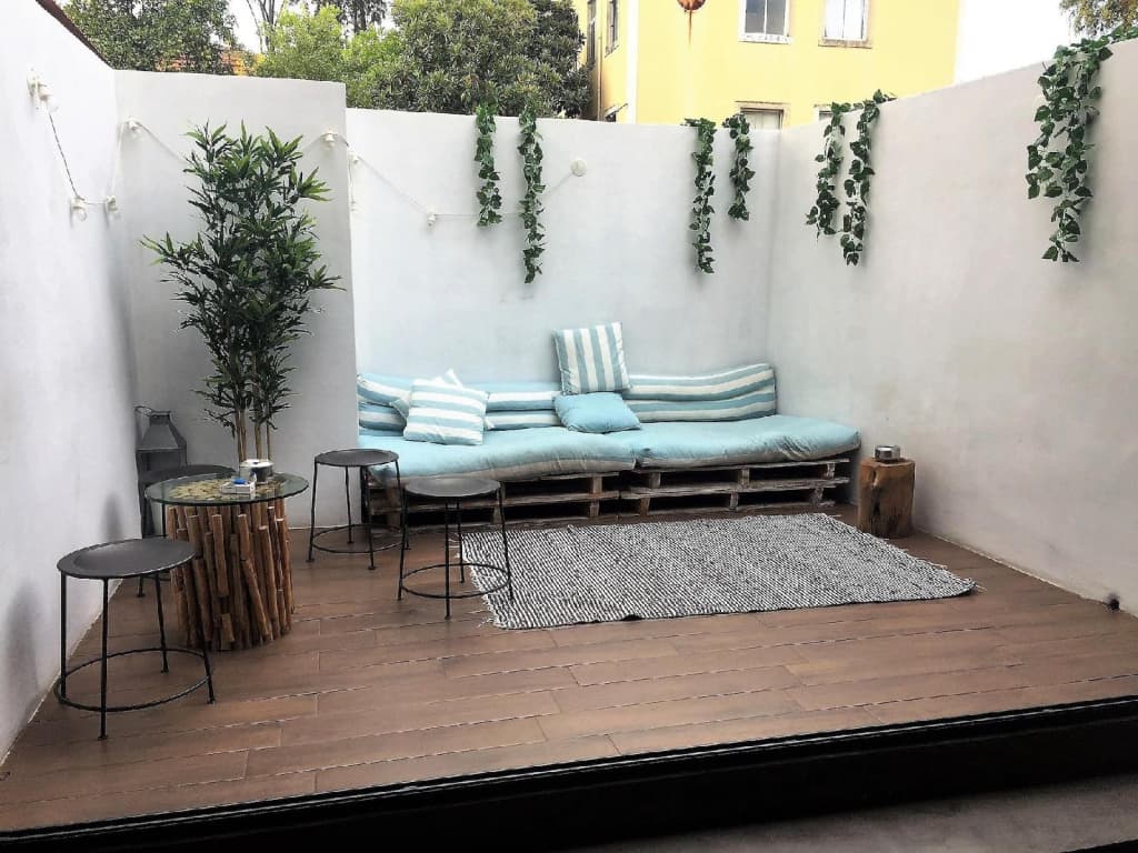 Back To Lisbon Hostel - photo 10
