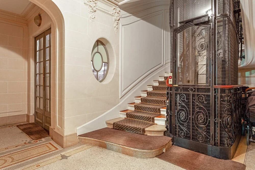 Beautiful Lavish Apartment for 6 in Paris VII by Guestready - photo 11