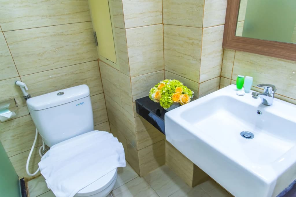 Hotel Dharmein - photo 8