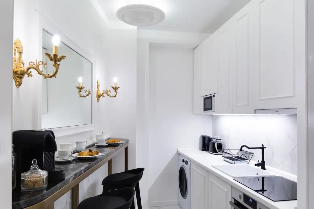 Chestnut & Eliza Suites - photo 16