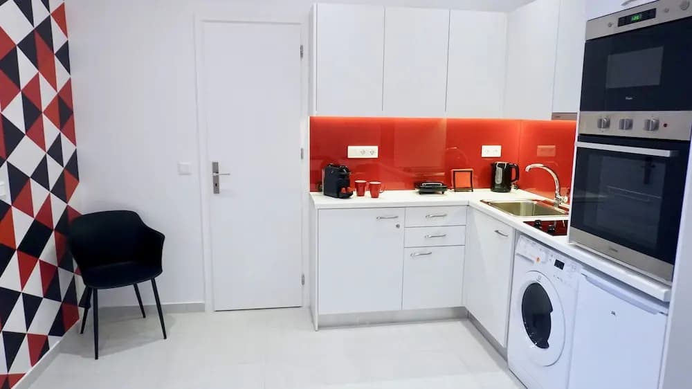 Unique Stylish Apt in Athens - photo 7