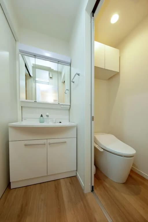 Jr Station Apartment 2F - photo 7