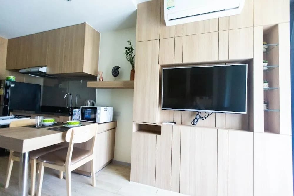 The Chezz Condominium by Patsamon - photo 19