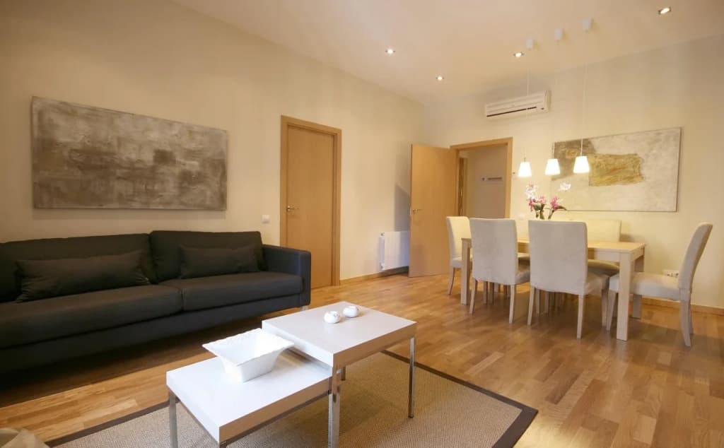 Midtown Luxury Apartments - photo 5