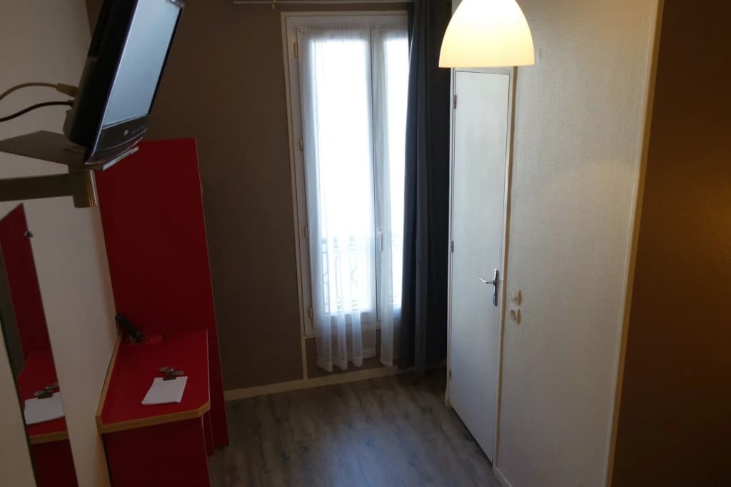 Acacia Hotel - photo 5