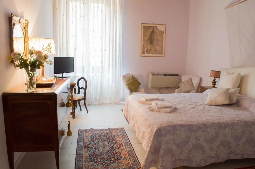 La Rosa Townhouse - main photo