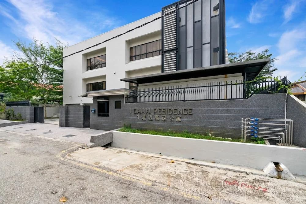 1 Damai Residence by Plush - main photo