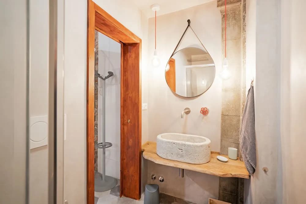 Florence Oltrarno Duplex Apartment - photo 7