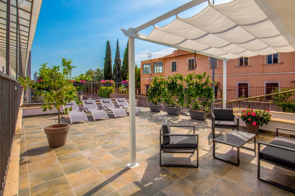 Urban Garden Hotel - photo 25