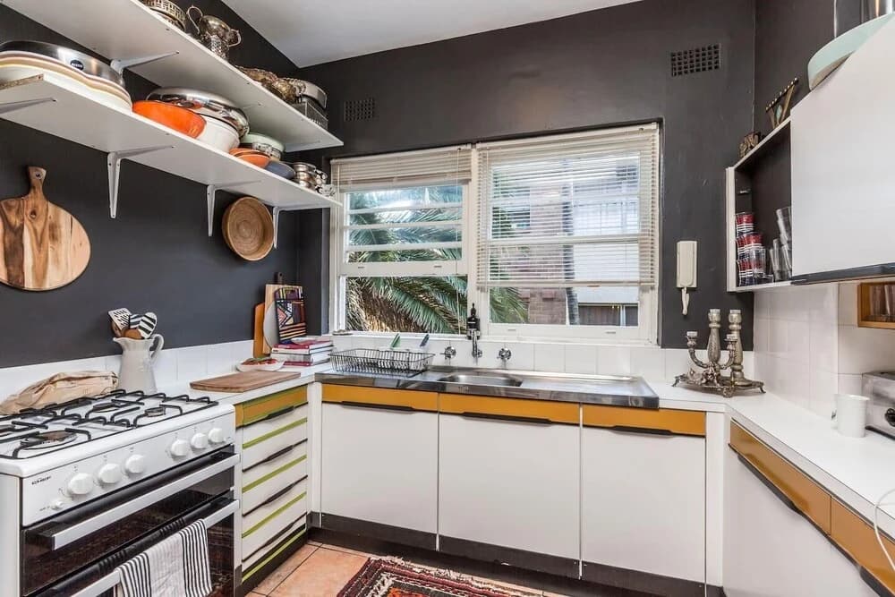 Bohemian Chic 2 Bed Bondi Beach Apartment - photo 15
