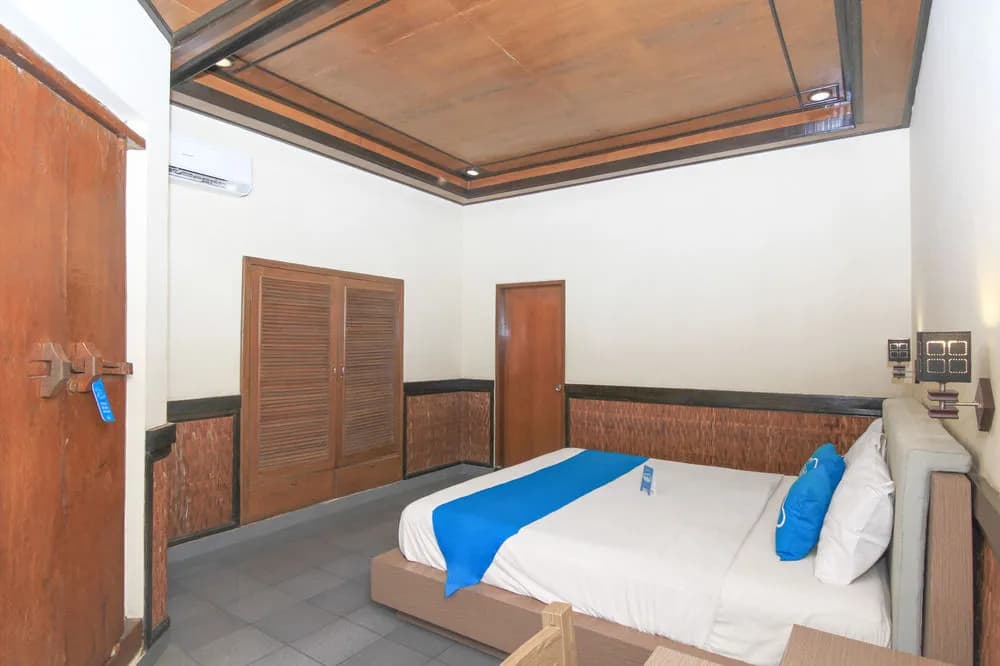 巴厘岛登巴萨艾里萨努尔德纳乌波索102酒店(Airy Sanur Danau Poso 102 Denpasar Bali) - main photo