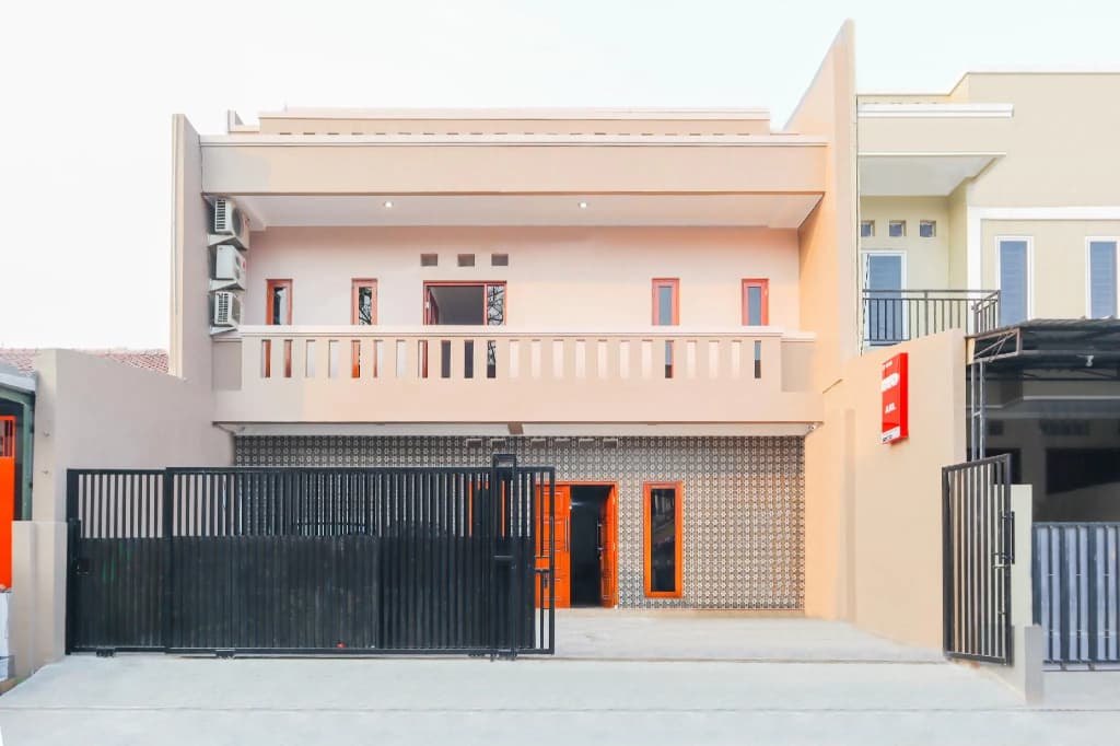 Hotel O Axl Residence - main photo