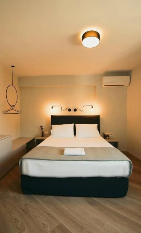 BED in Athens - photo 4