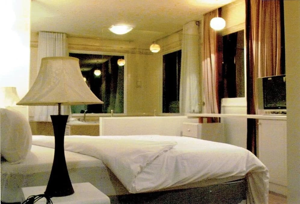 Strand Inn Hotel - photo 5