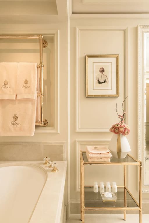 Ritz Paris Hotel - photo 19