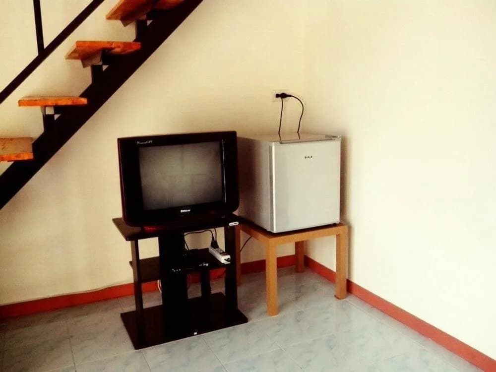 Laemsor Modern House - photo 5