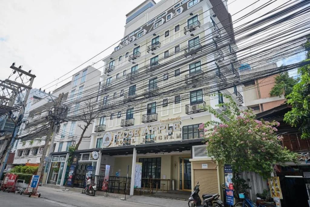 Rose Apple Hotel - main photo