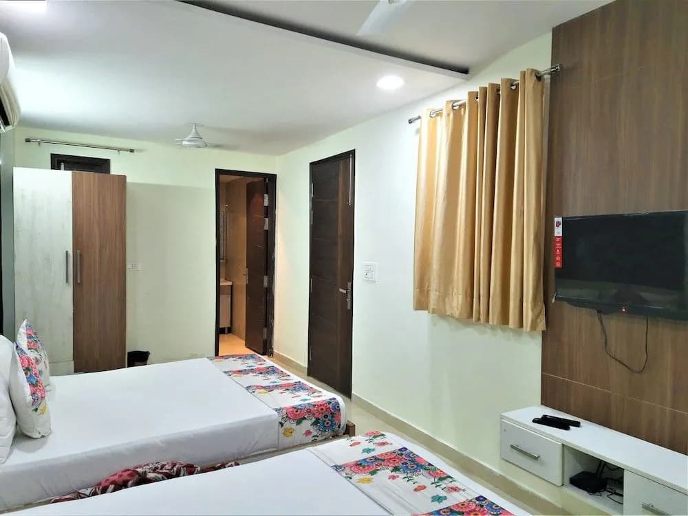 Hotel Le Heritage - photo 2