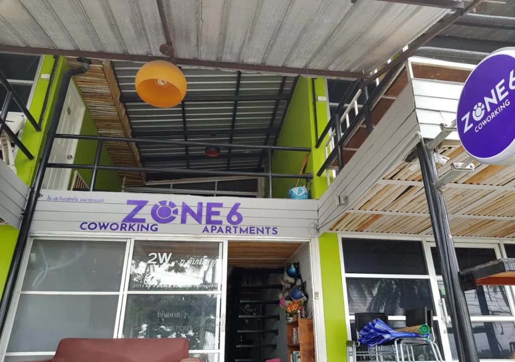 Zone6 Coworking Beach Apartment - photo 24