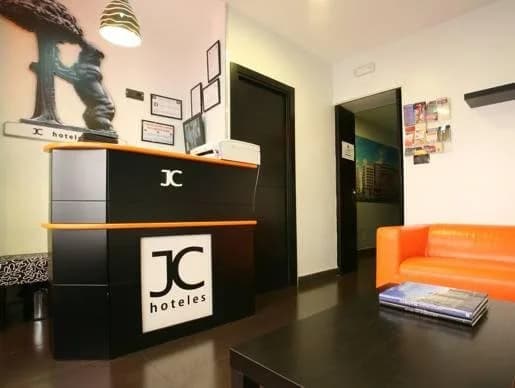JC Rooms Puerta del Sol - photo 2