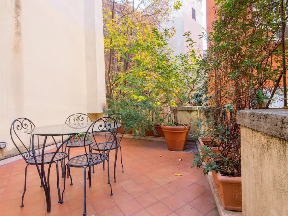 Capital Barberini Apartment - photo 11