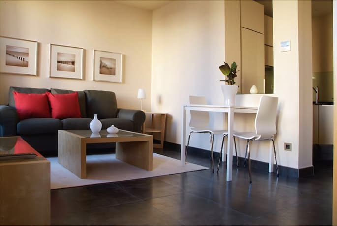 Roomspace Sandoval - photo 2