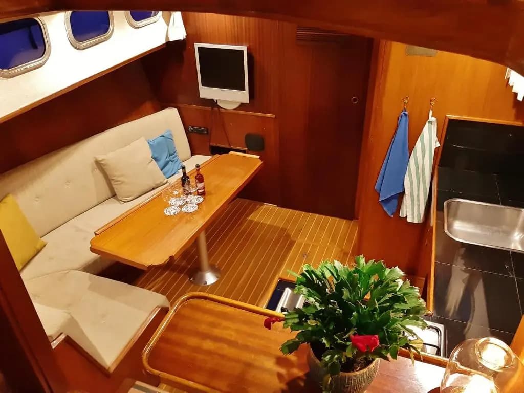 Motor Yacht Almaz - photo 4