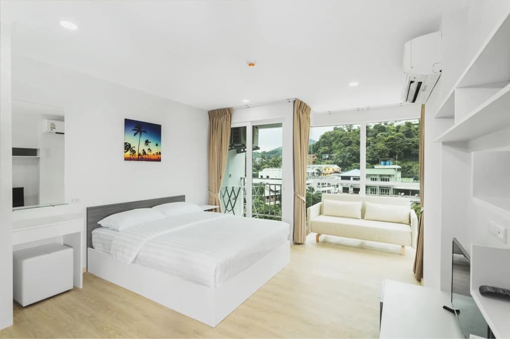 Condo in Kata in Ozone - Unit A708 - photo 5