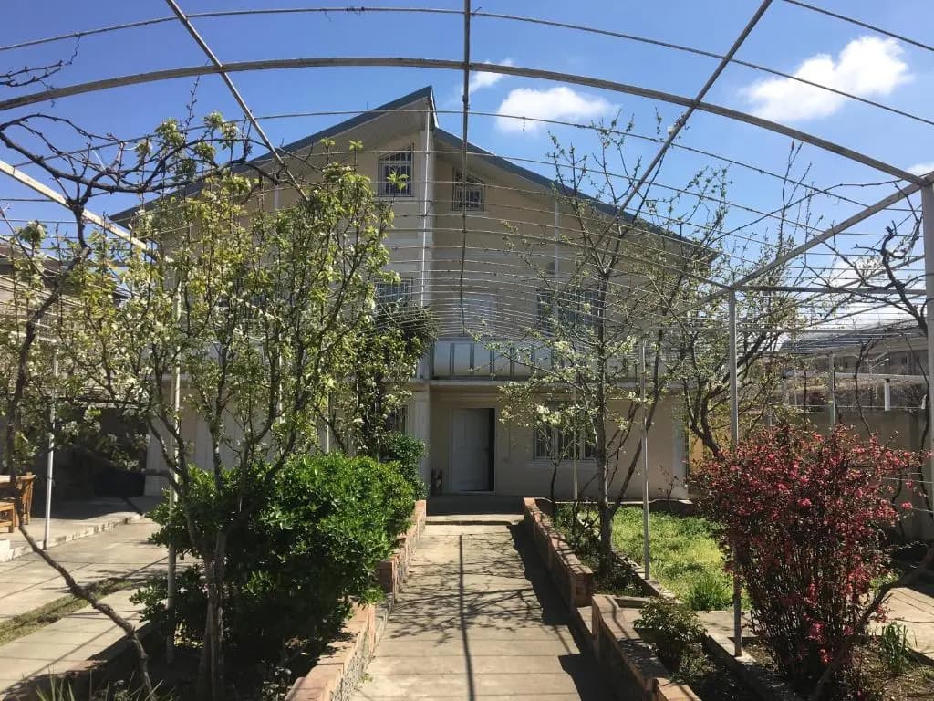 R&B guest house - main photo