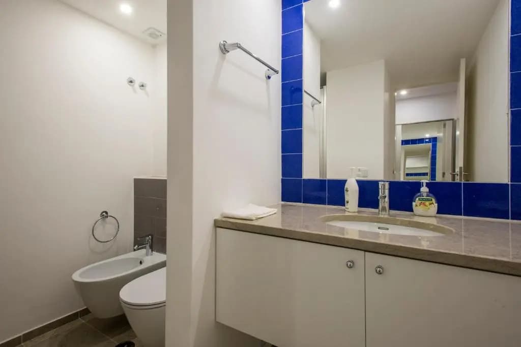 Downtown Boutique Duplex - photo 8