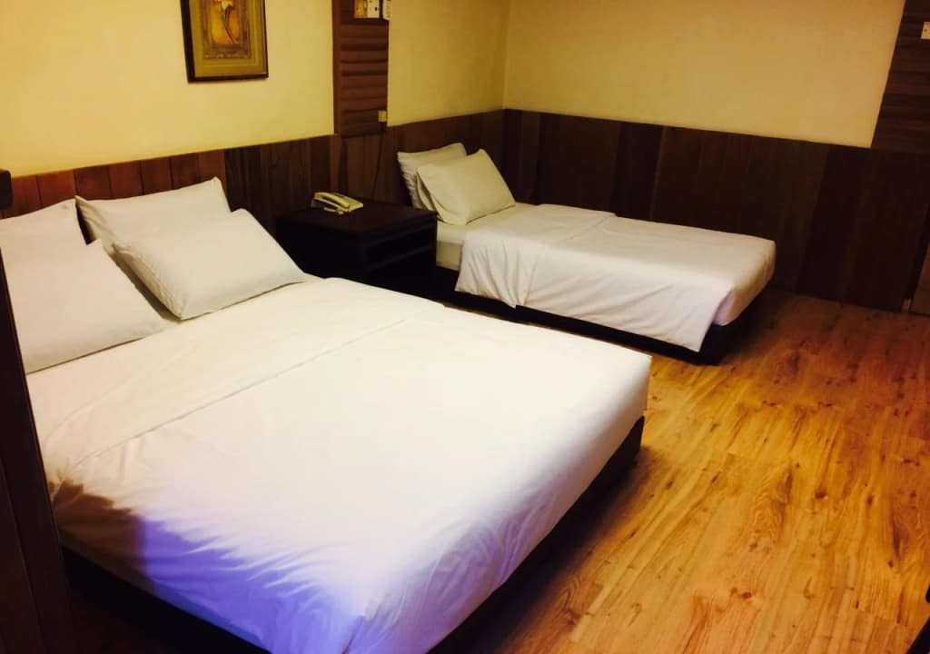 Hoover Hotel - photo 3