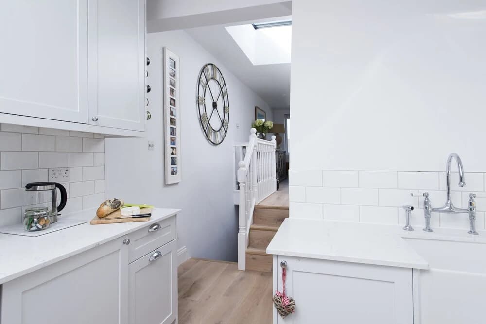 Beautiful 2BR Split Level Fulham Apartment - photo 12