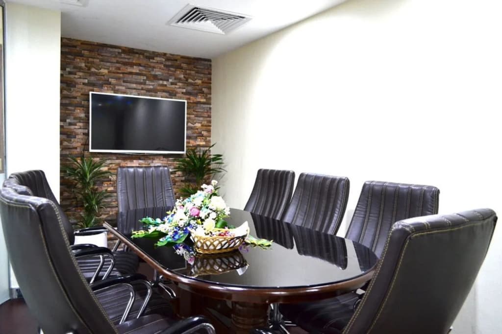 Crystal Plaza Hotel - photo 15